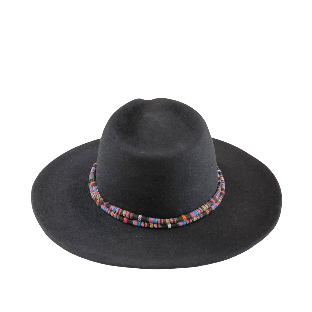 Fedora negro cinta étnica