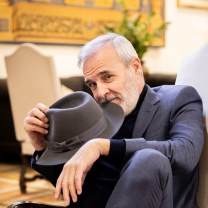 Fedora estilo Bogart