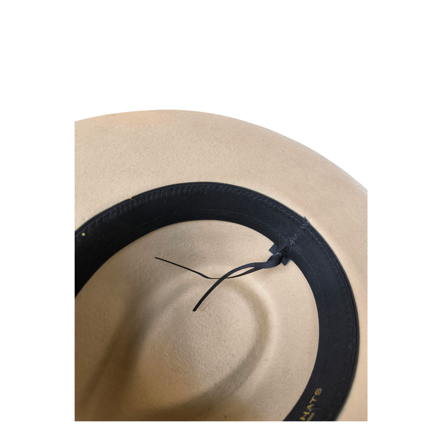 Fedora ala plana Loreen