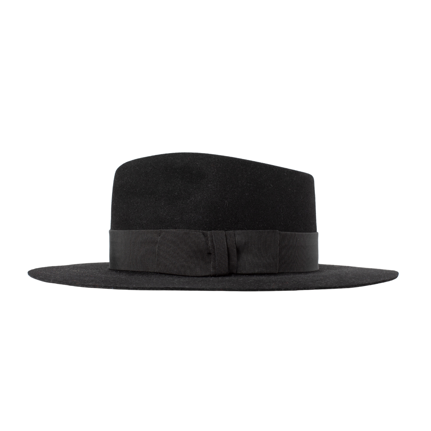 Sombrero negro ala ancha