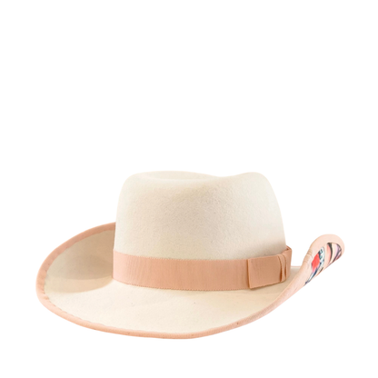 Sombrero Cowboy con flores