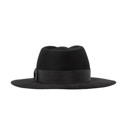 Sombrero negro ala ancha