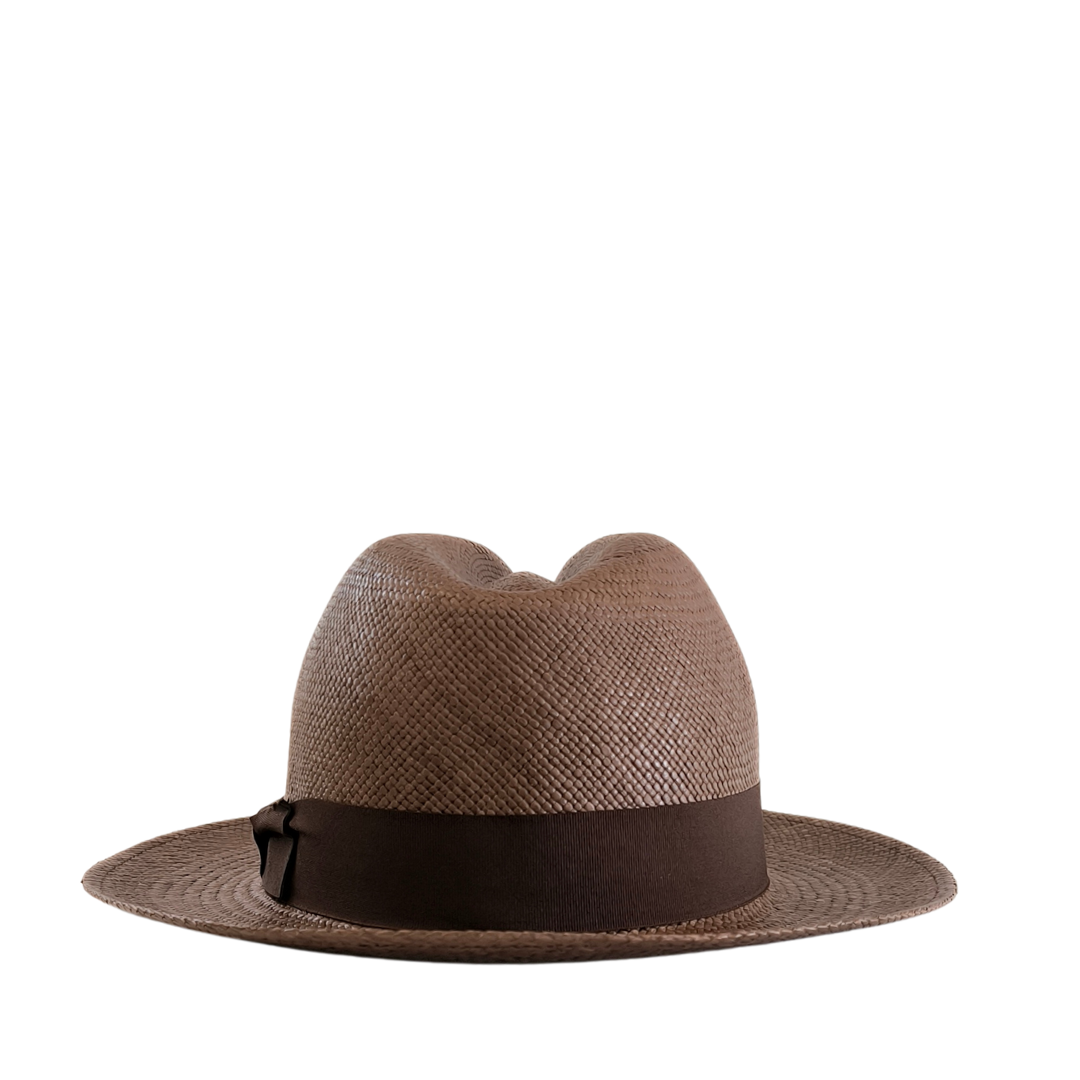 Panamá Brisa en color marrón chocolate