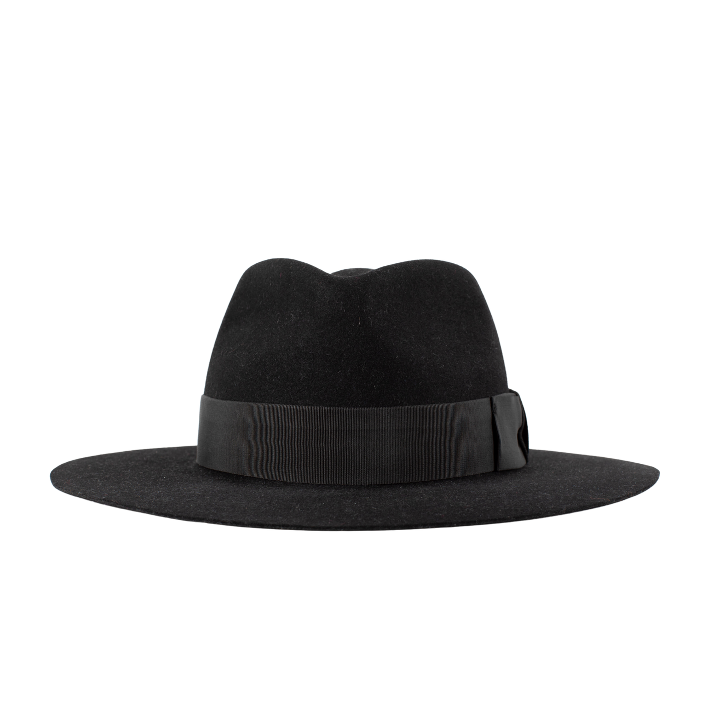 Sombrero negro ala ancha