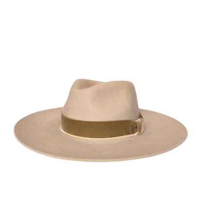 Fedora ala plana Loreen