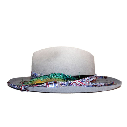 Sombrero fedora gris de estilo bohemio